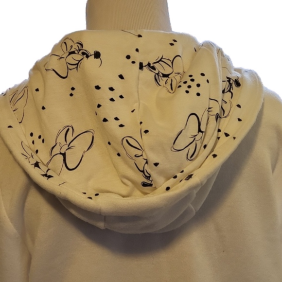Disney Minnie Mouse front zip sweatshirt, Size Small from the measurements - Picture 7 of 15